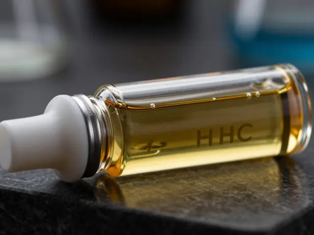 Nejsilnější HHC vape karty: Jak poznat pravou sílu a vyhnout se podvodům